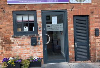 Rooms at the Inn allows 18 year olds to book a room