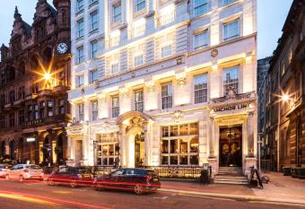 Native Glasgow has Balcony rooms