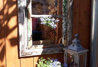 Apartment Zeitreise allows 18 year olds to book a room