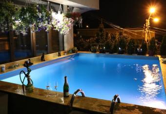 MAG Motel allows 18 year olds to book a room