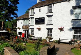 The Little Mill Inn has Balcony rooms
