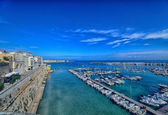 Oikia Vacanze Otranto Teto has Balcony rooms