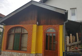 Apartman  has Smoking rooms