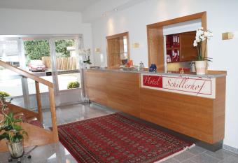 Hotel Schillerhof allows 18 year olds to book a room