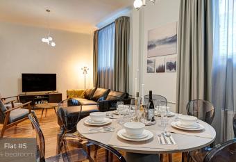 Dandelion Apartments Stabu allows 18 year olds to book a room