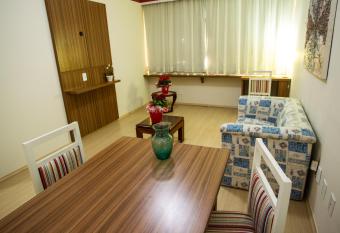 LEON PARK HOTEL e CONVEN    ES - Melhor Custo Benef  cio allows 18 year olds to book a room