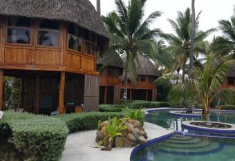 Hotel Tortuga Village has Balcony rooms