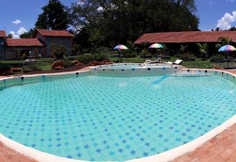 Parque Para  so das Flores allows 18 year olds to book a room