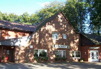 Hotel-Gasthaus Burmester has Smoking rooms