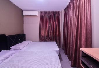 SPOT ON 89630 Hilltop Room allows 18 year olds to book a room