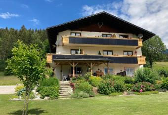 Gailtal Panorama has Balcony rooms