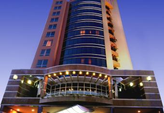 InterTower Hotel allows 18 year olds to book a room