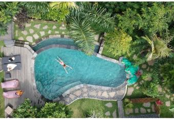 Mirah Guest House has Balcony rooms