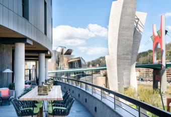 Vincci Consulado de Bilbao allows 18 year olds to book a room