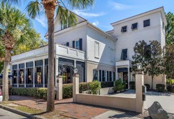 Inn at I'On, Ascend Hotel Collection has Balcony rooms