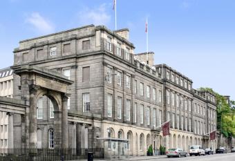 Apex Waterloo Place Hotel allows 18 year olds to book a room