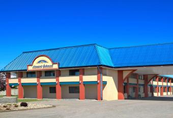 Howard Johnson by Wyndham Red Deer has Smoking/Balcony rooms