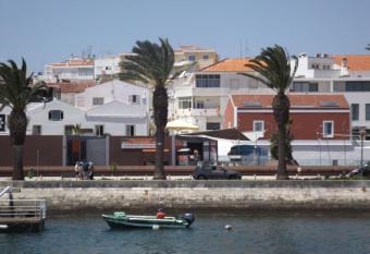 Casa AUGUSTA has Balcony rooms