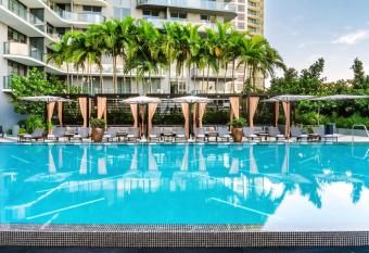 Hyde Suites Midtown Miami has Balcony rooms