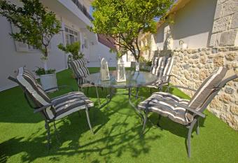 Nereides Home has Balcony rooms