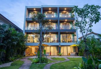 River Art Hotel has Balcony rooms