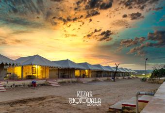 Welcome Desert Camps has Balcony rooms