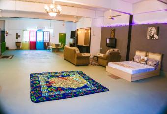 Ipoh Boutique Stay has Balcony rooms