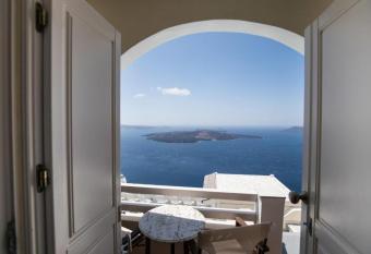 Villa Ilias has Balcony rooms