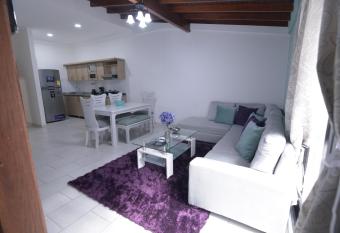 apartamentos casa Margarita en laureles estadio su hogar en Medellin has Balcony rooms