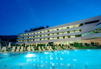 Thermenhotel Karawankenhof allows 18 year olds to book a room