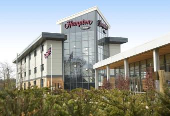 Hampton by Hilton Corby allows 18 year olds to book a room