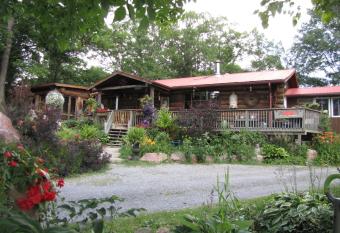 Shambhala Bed and Breakfast allows 18 year olds to book a room