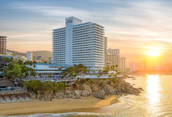 Fiesta Americana Acapulco Villas allows 18 year olds to book a room