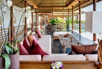 The Longhouse, Jimbaran - Bali allows 18 year olds to book a room