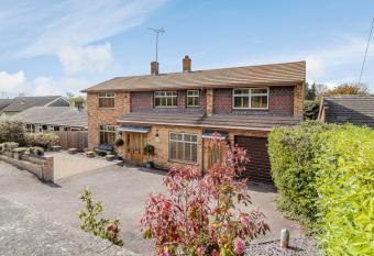 Richmond Lane Guest House - AA Accredited has Balcony rooms