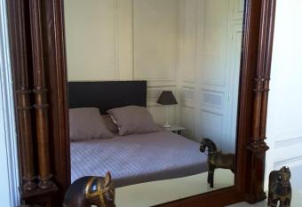 La Maison des Thermes, Chambre d h  te has Balcony rooms