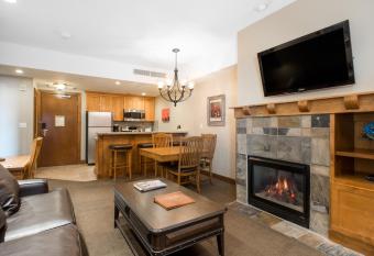 Sundial B403 has Balcony rooms