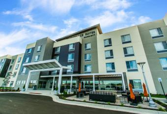 TownePlace Suites by Marriott Evansville Newburgh allows 18 year olds to book a room
