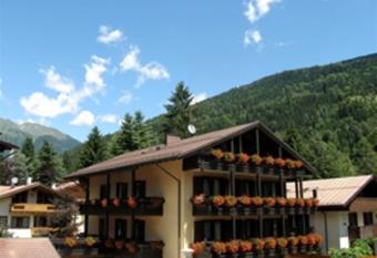 Hotel Binelli has Balcony rooms