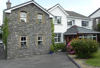 Pearse Lodge allows 18 year olds to book a room