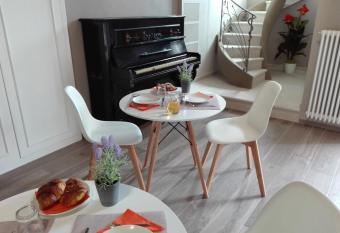 eden has Balcony rooms