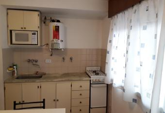 Departamento ideal I! allows 18 year olds to book a room