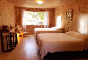 New Buddha Bing Unique Experience Cottage and Cabins has Balcony rooms