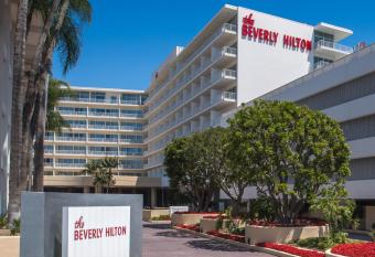 The Beverly Hilton has Balcony rooms