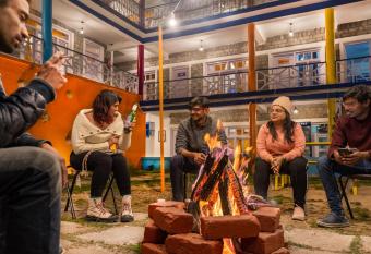 goSTOPS Manali allows 18 year olds to book a room