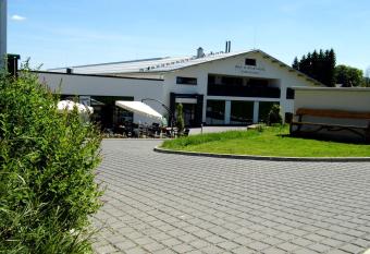 Reit- und Sporthotel Eibenstock has Balcony rooms