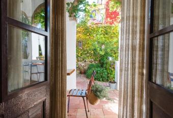 Cluc Hotel Begur allows 18 year olds to book a room