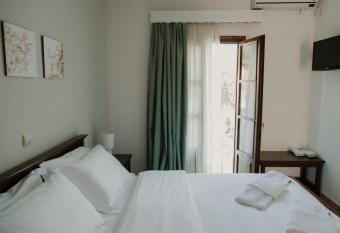 Kitro Parga allows 18 year olds to book a room