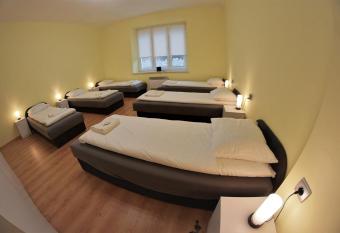 Likeonick has Balcony rooms