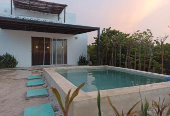 Villa RB San Benito has Balcony rooms